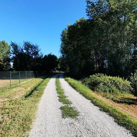 Ai Tre Cavalli Bed & Breakfast Cherasco