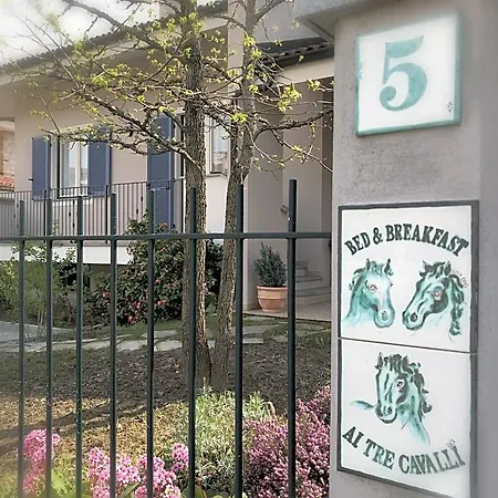 Bed & Breakfast Ai Tre Cavalli Cherasco